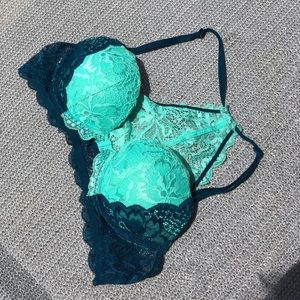 Victoria’s Secret Pink Push-up Bra